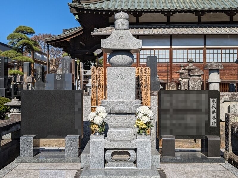 富岡市の本城寺の集合永代供養墓